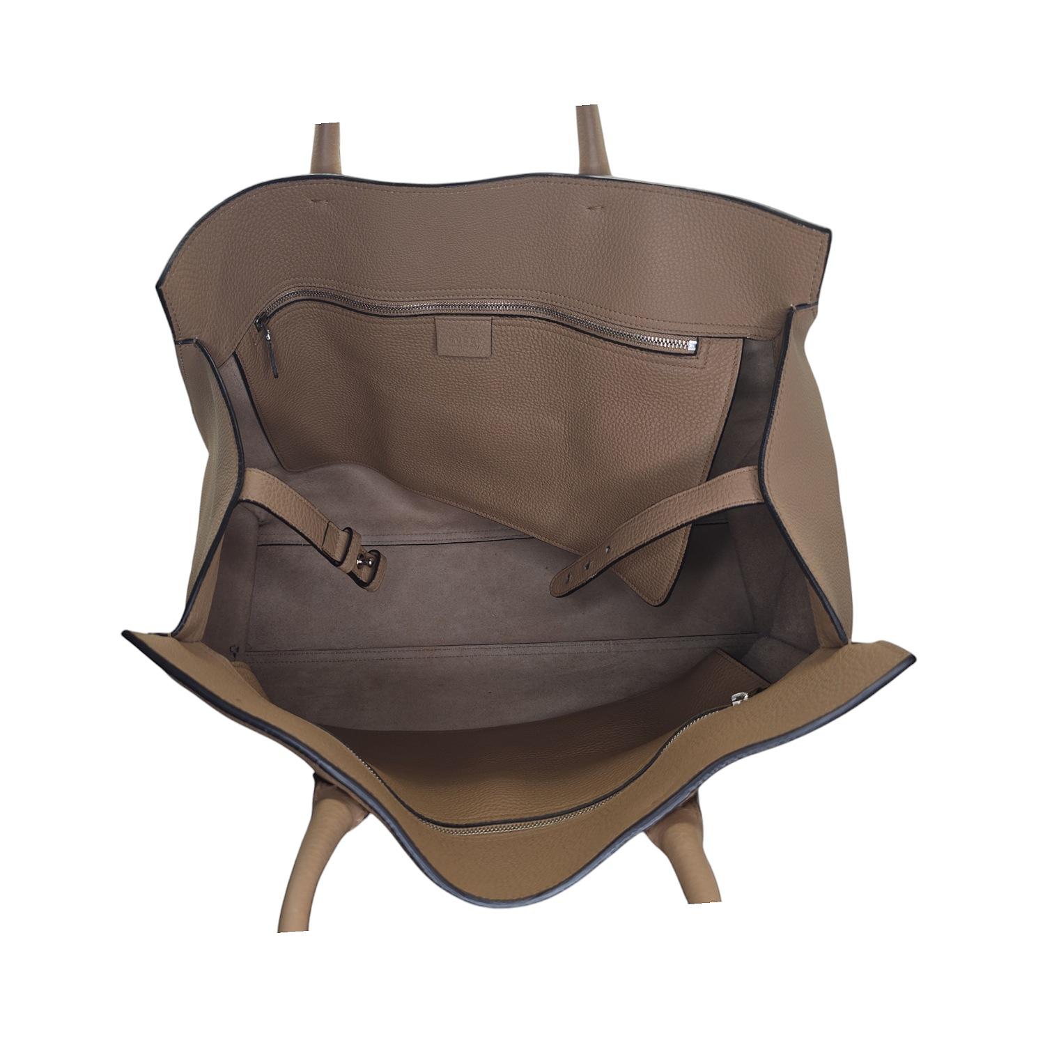 Gucci Soft Jackie Tasche mit großem Top-Griff, Leder mit Kieselsteinen im Angebot 2