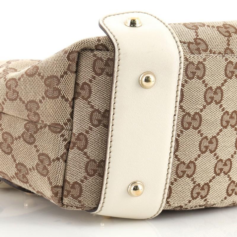 Gucci Pelham Shoulder Bag GG Canvas Medium 1