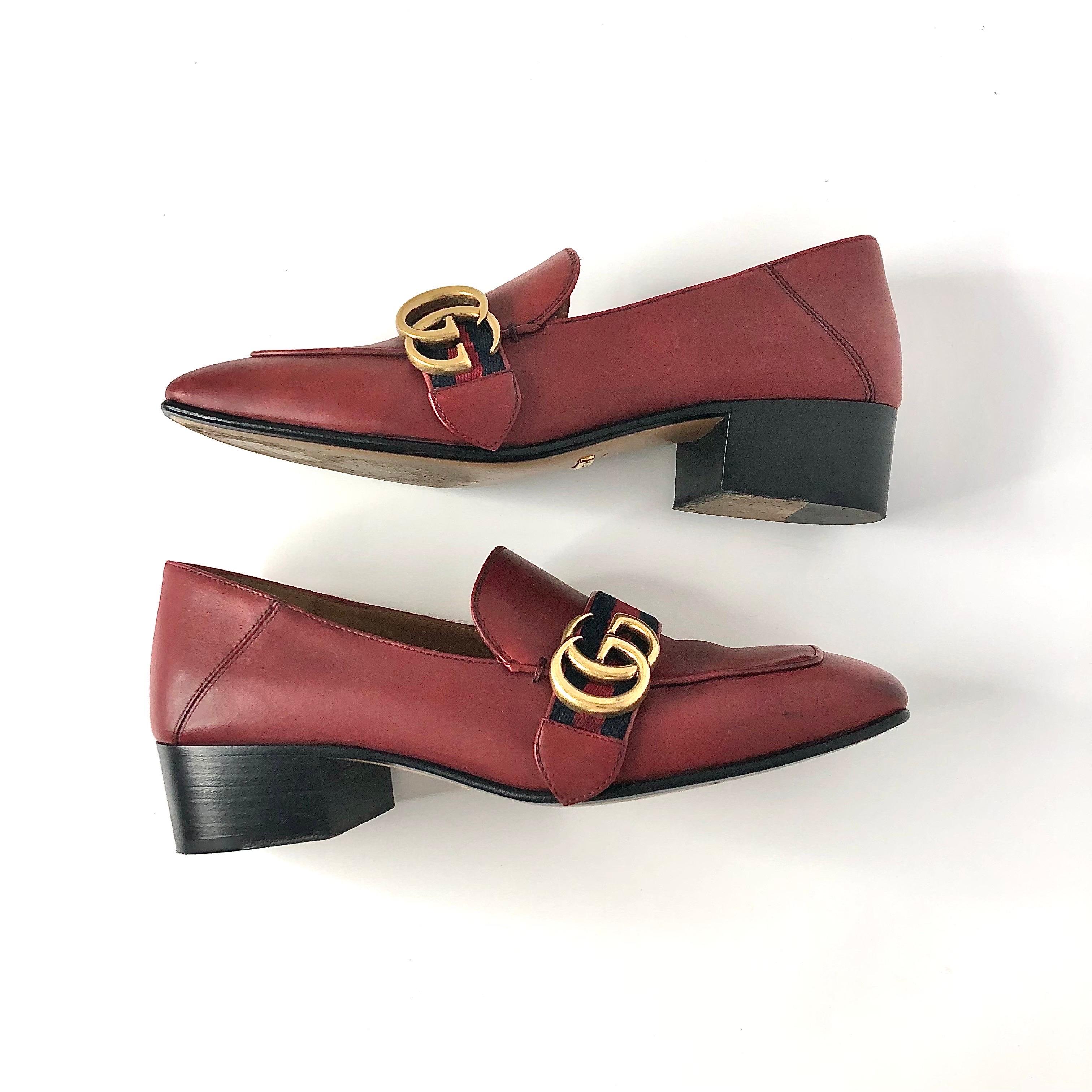 Gucci Peyton Web Stripe Hibiscus Red GG Platform Loafers 37 In condizioni buone in vendita a Mechanicsville, VA