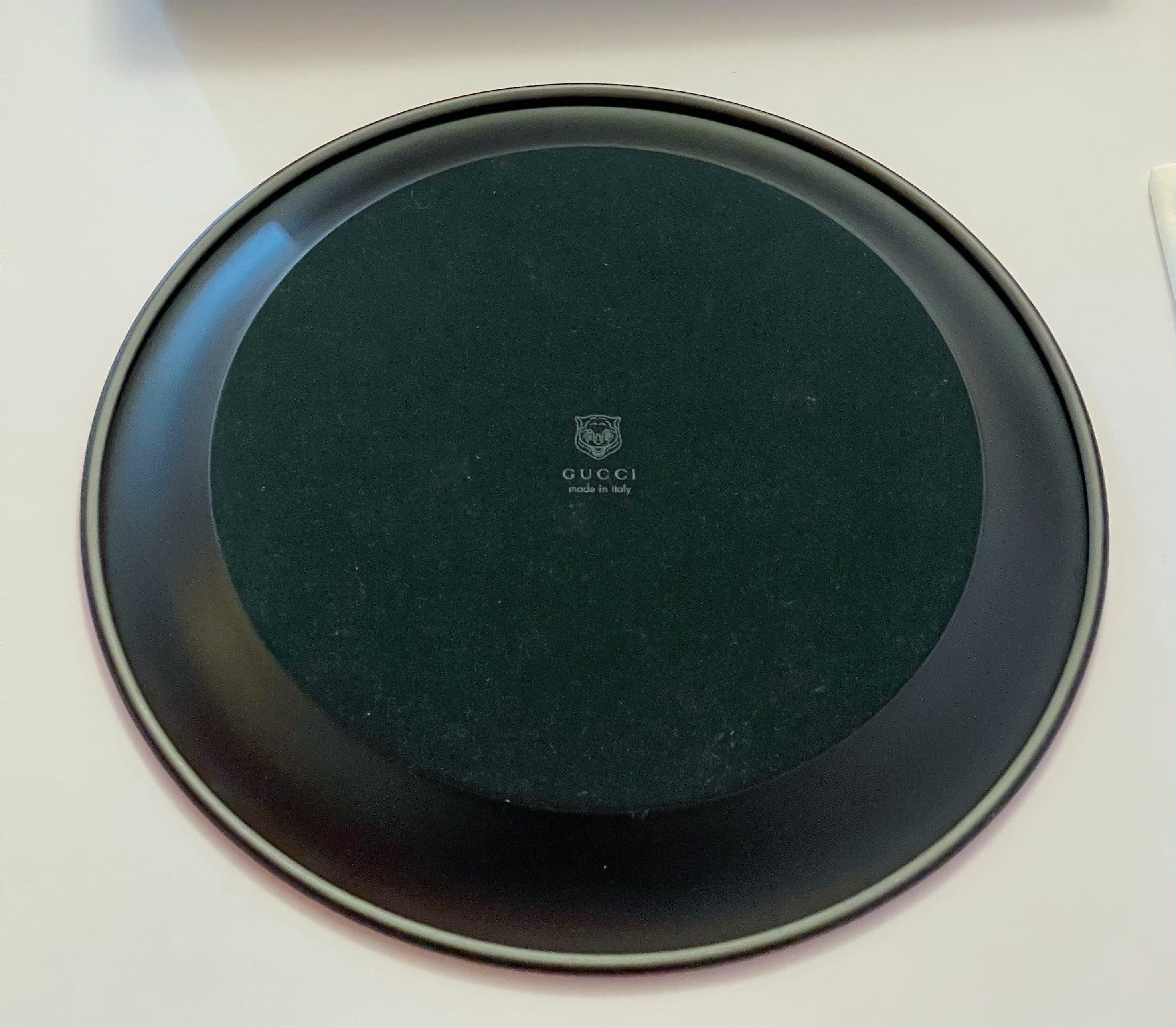 Plateau pour les yeux rose et noir de Gucci en vente 1