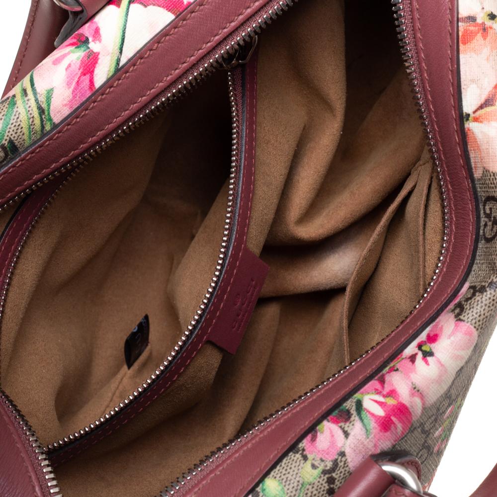 Gucci Pink/Beige GG Blooms Supreme Canvas and Leather Boston Bag In Fair Condition In Dubai, Al Qouz 2