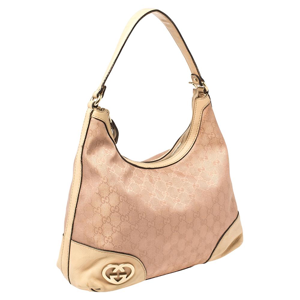 Gucci Pink/Beige GG Canvas and Leather Lovely Heart Hobo In Fair Condition In Dubai, Al Qouz 2