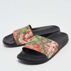 Gucci Pink/Black GG Bloom Supreme Canvas Slide Flats Size 35