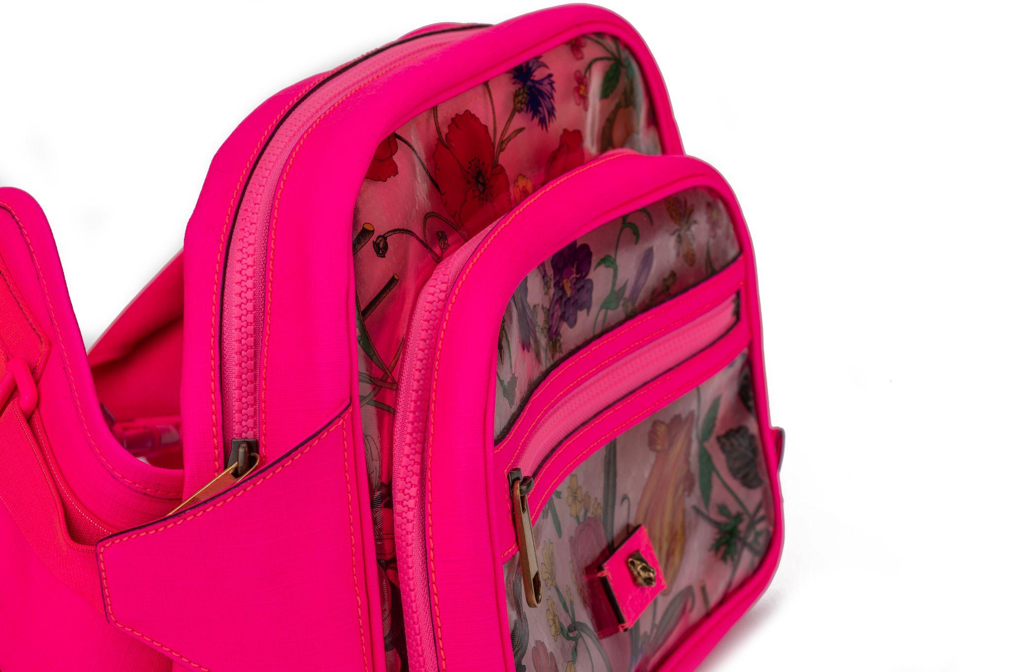 Gucci PInk Fluo Pvc Flora Fanny Pack For Sale 12