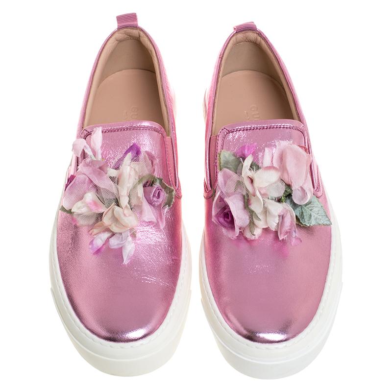 Beige Gucci Pink Foil Leather Flower Slip On Sneakers Size 40