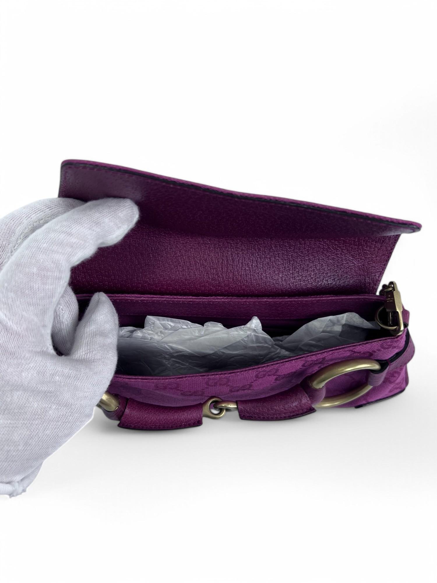 Tom Ford for Gucci 2004 Pink GG Canvas Horsebit Chain Clutch For Sale 1