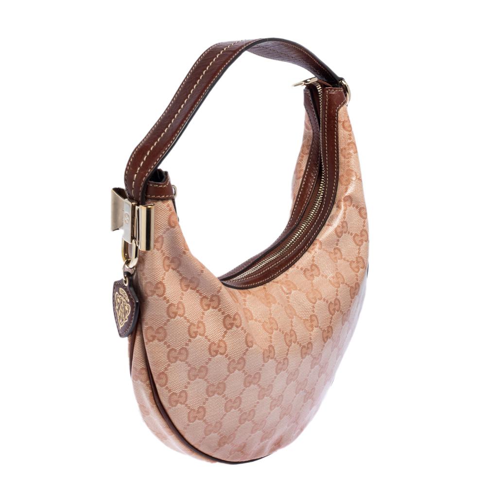 Gucci Pink GG Crystal Coated Canvas Duchessa Hobo Bag In Good Condition In Dubai, Al Qouz 2