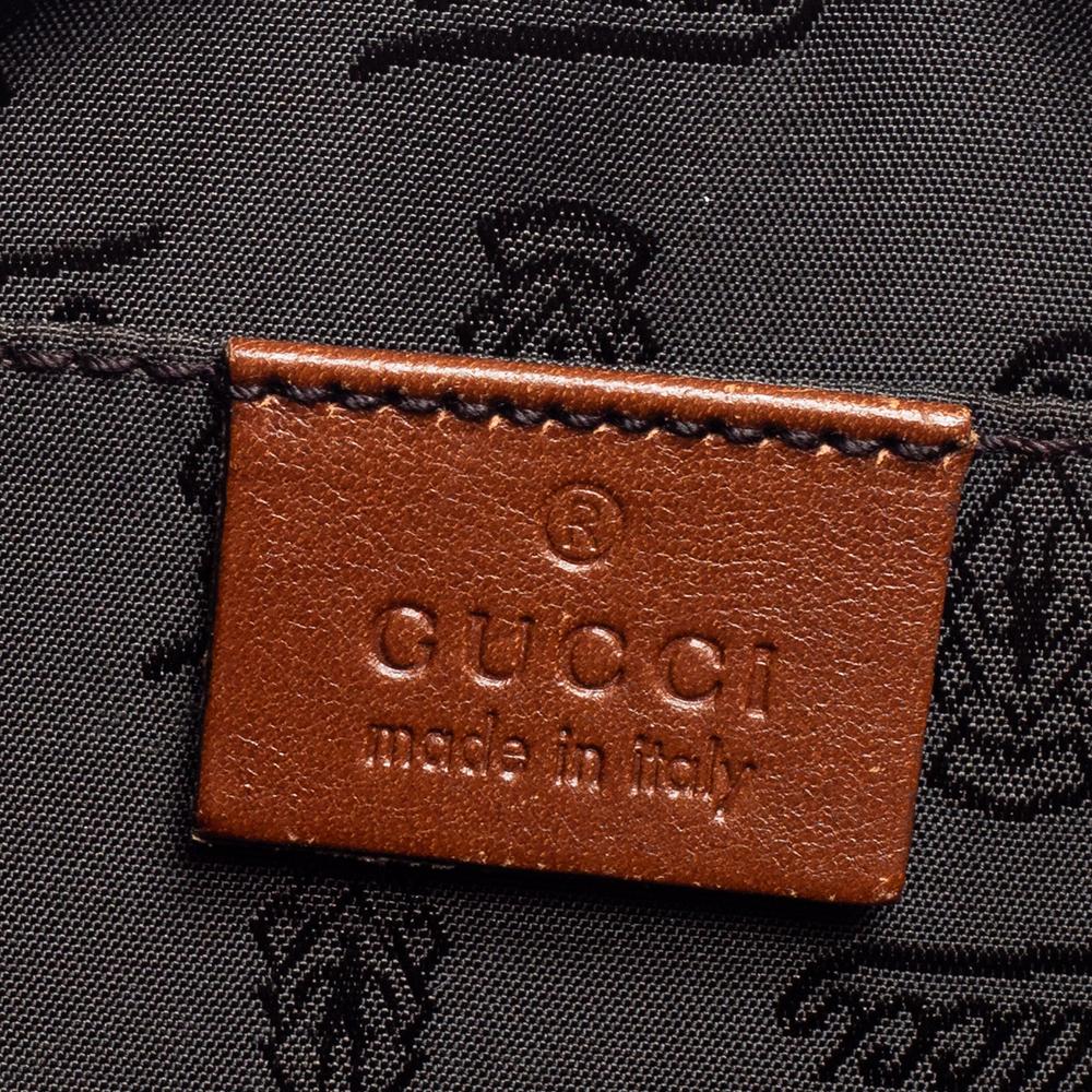 Bolso hobo Duchessa de lona recubierta de cristales GG rosa de Gucci 3