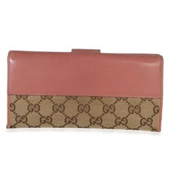 Gucci Pink GG Supreme Canvas Heart Continental Wallet
