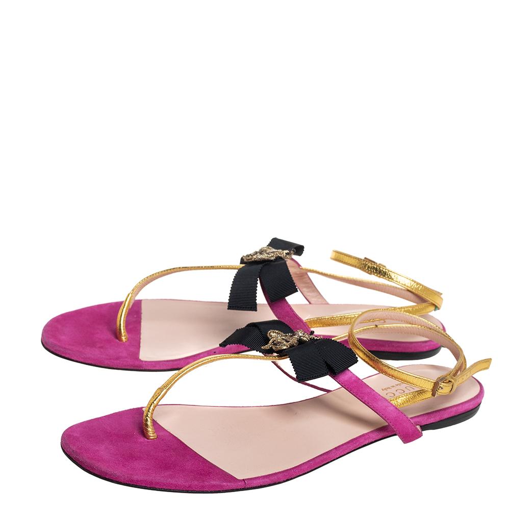 Gucci Pink/Gold Suede And Leather Moody Bow Flat Thong Sandals Size 37 In Good Condition In Dubai, Al Qouz 2