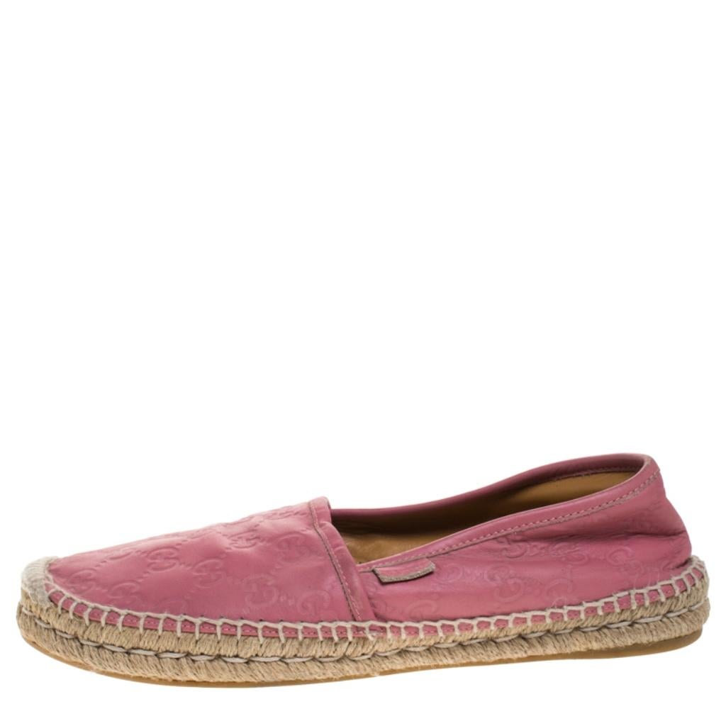 Continue to be your fashionable self even in your casuals by owning these espadrille loafers from Gucci. They've been crafted from Guccissima leather in a slip-on style. The pair will provide comfort wherever you go.

Includes: The Luxury Closet