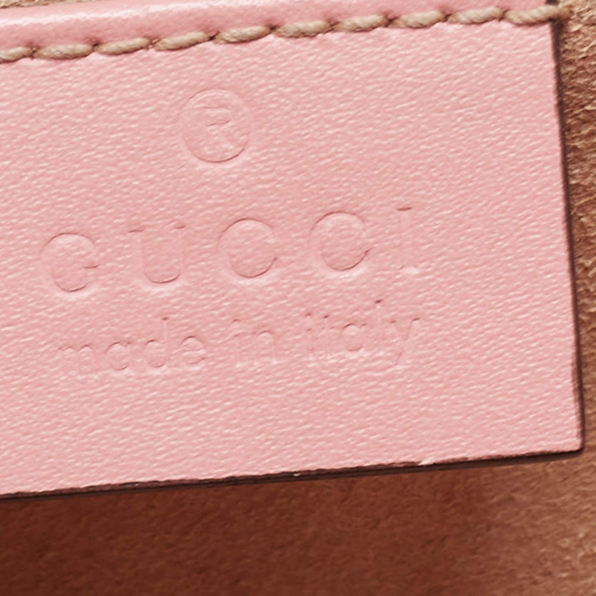 Gucci Pink Guccissima Leather Small Padlock Shoulder Bag For Sale 4