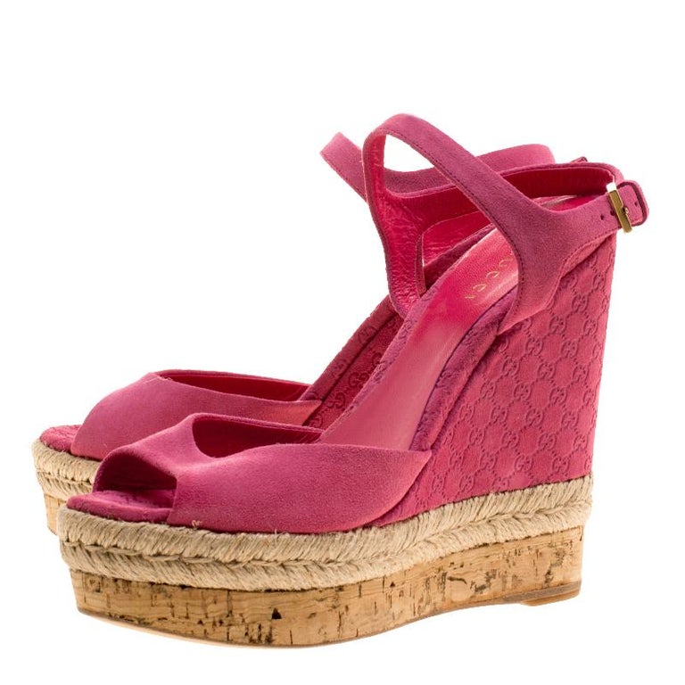 Gucci Pink Guccissima Suede Cork Wedge Sandals Size 36 For Sale at 1stDibs
