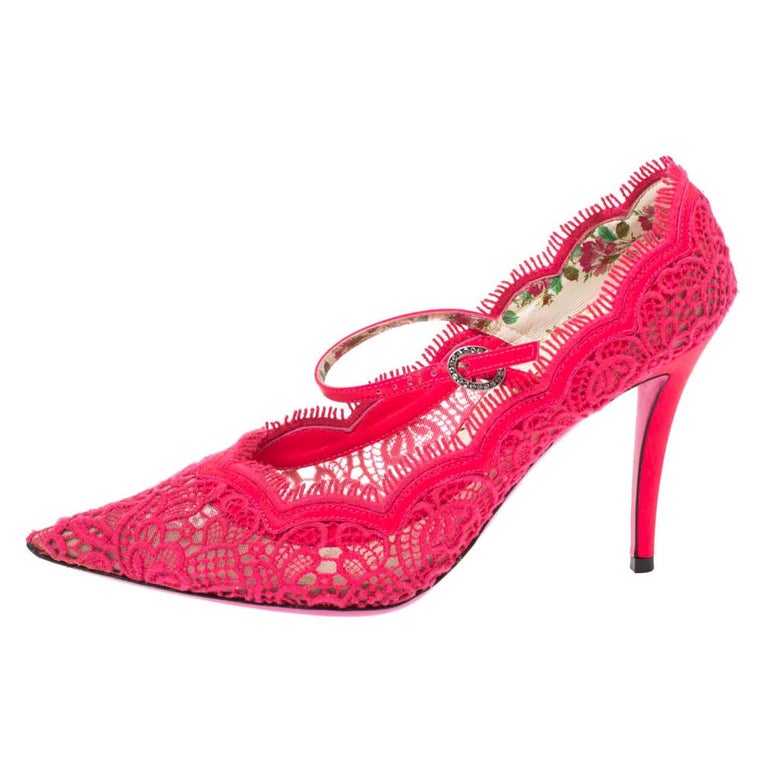 Gucci Pink Lace And Leather Virginia Mary Jane Pumps Size 38 at 1stDibs