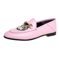 Gucci Pink Leather Brixton Cat Loafers Taille 37