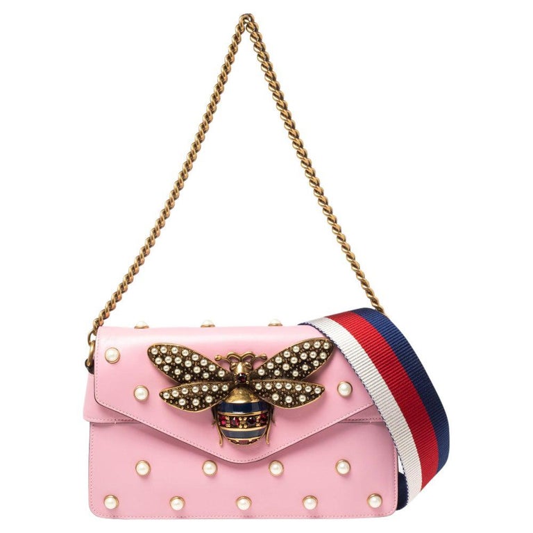Gucci Pink Leather Broadway Pearly Bee Shoulder Bag at | gucci pink bee bag, pink gucci bee bag, pink gucci bags