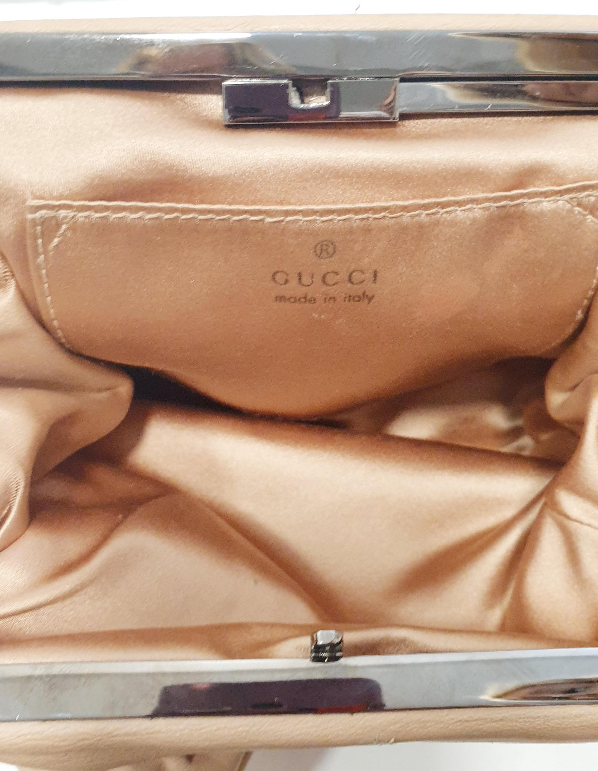 Gucci Pink  Leather Flower  Evening Purse  3