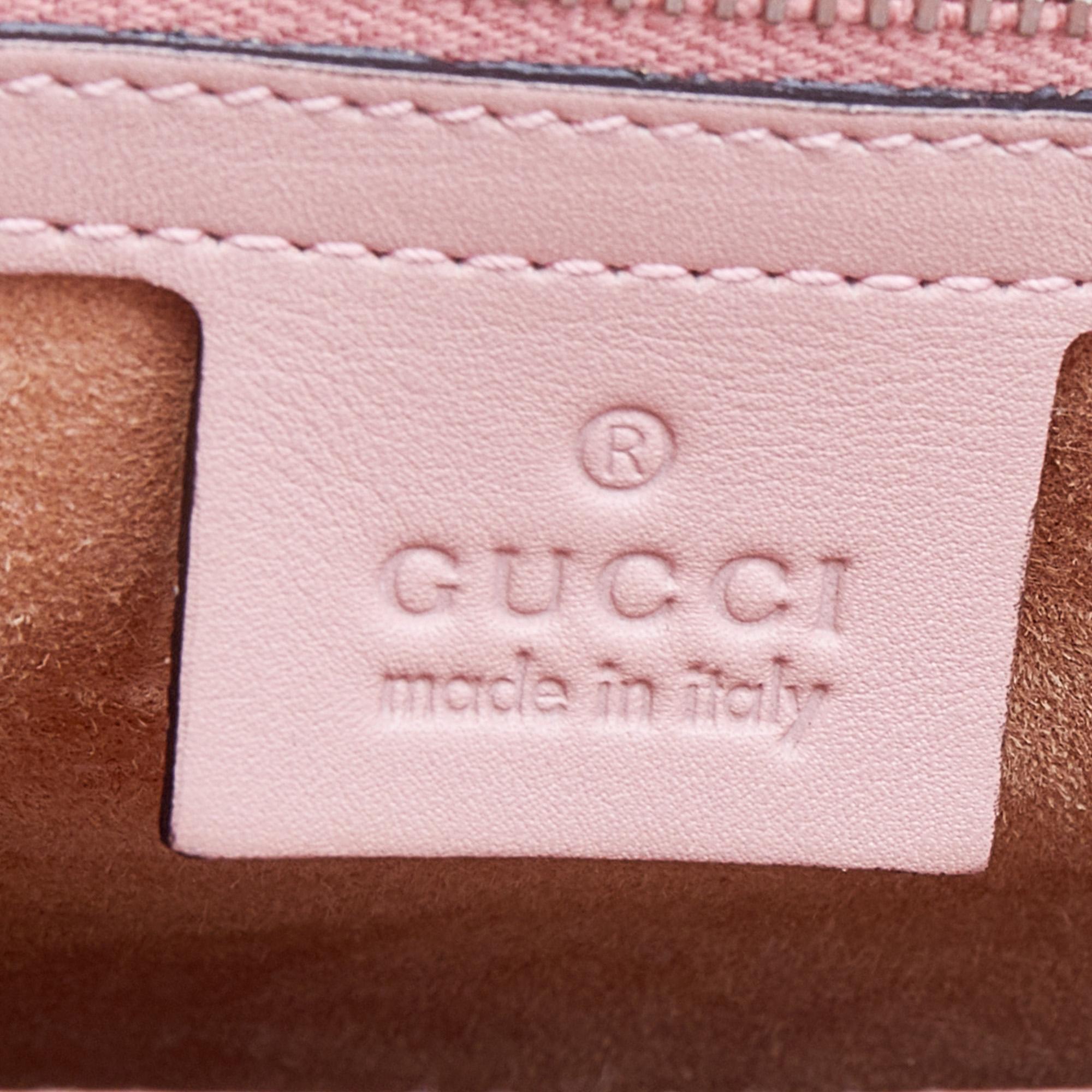 Gucci Pink Leather Lady Lock Bamboo Top Handle Bag In Good Condition In Dubai, Al Qouz 2