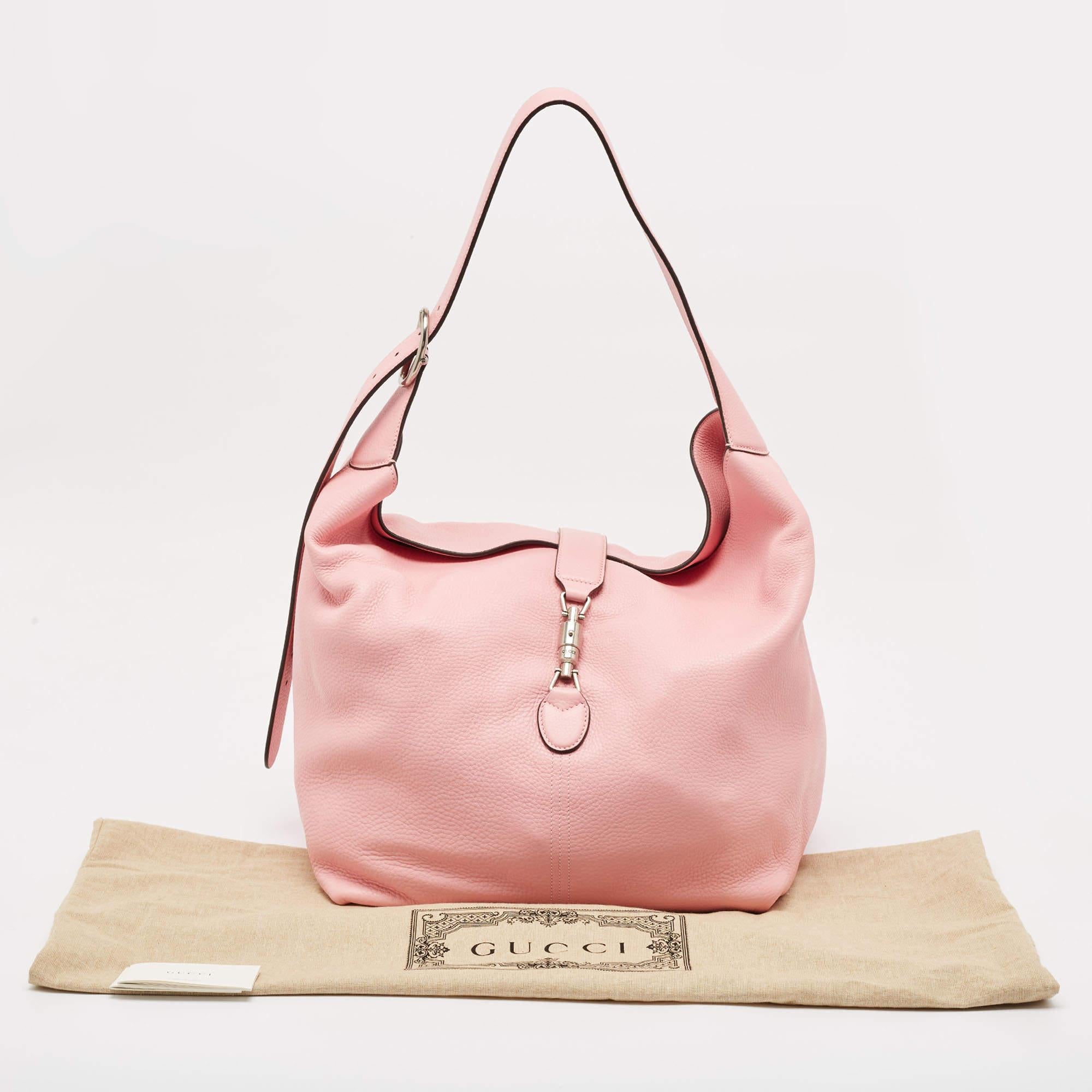 With flawless craftsmanship immense style quotient and an air of elegance this Gucci bag has it all Stitched to perfection the handbag is made using only prime quality materials so that it lasts you forever. With signature elements displayed on the