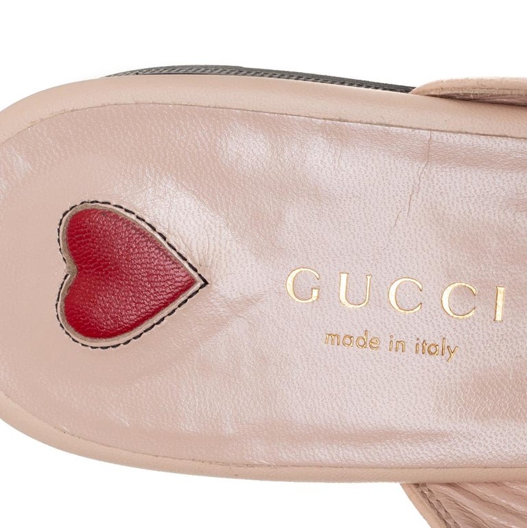 Gucci Pink Leather Mystic Cat Princetown Mule Sandals Size 37 at 1stDibs |  pink gucci mules, gucci cat loafers, gucci pink mules
