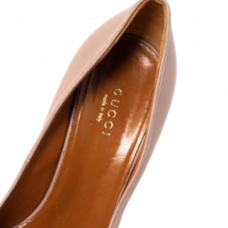 Marron Gucci - Escarpins à plateforme en cuir rose Taille 37,5 en vente