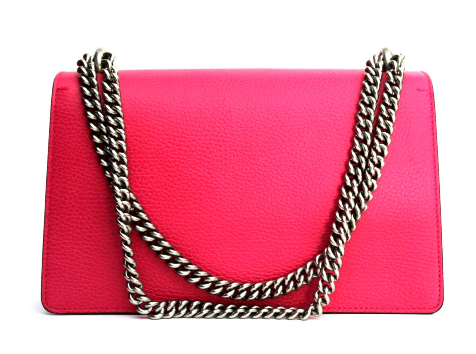 Gucci bag, Dionysus model, made of light pink tumbled leather.
Iron shoulder strap
interior with three compartments 
perfect conditions
