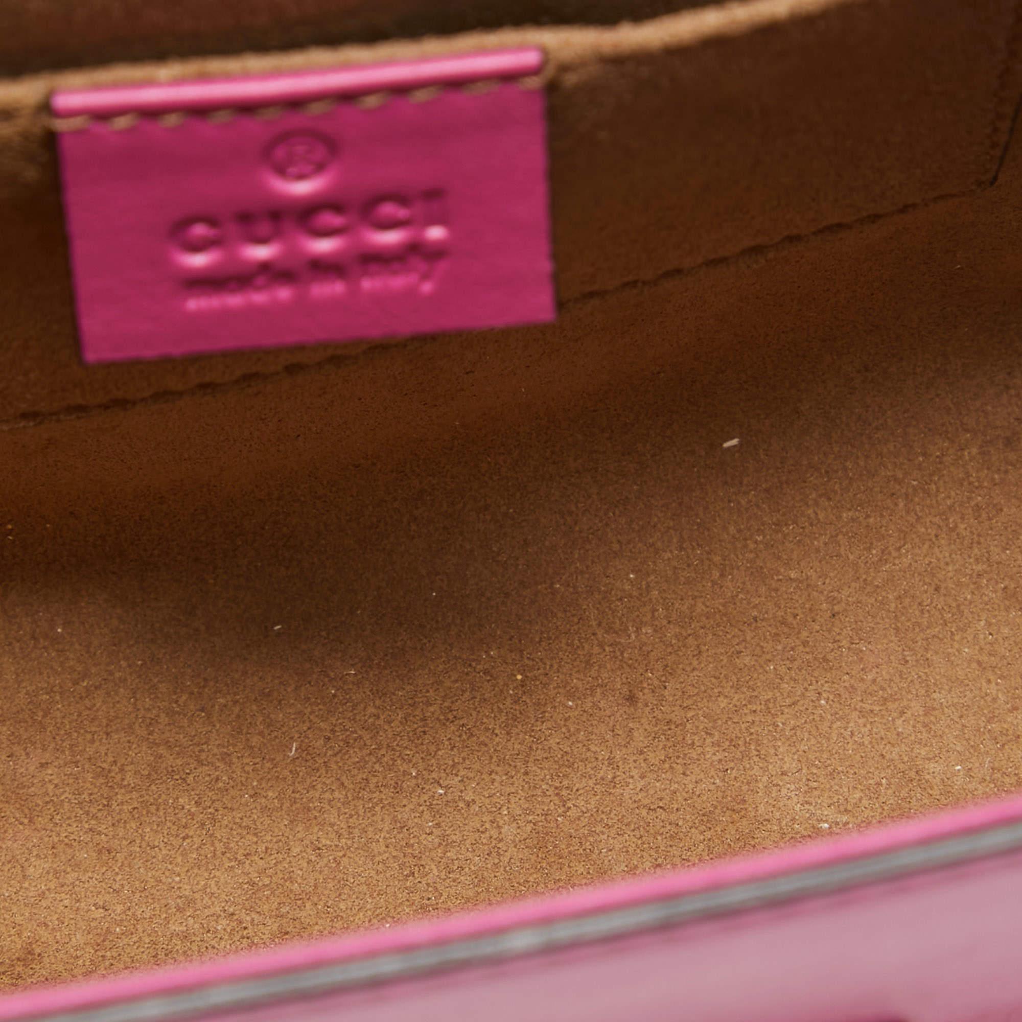 Gucci Pink Leather Small Padlock Shoulder Bag For Sale 7