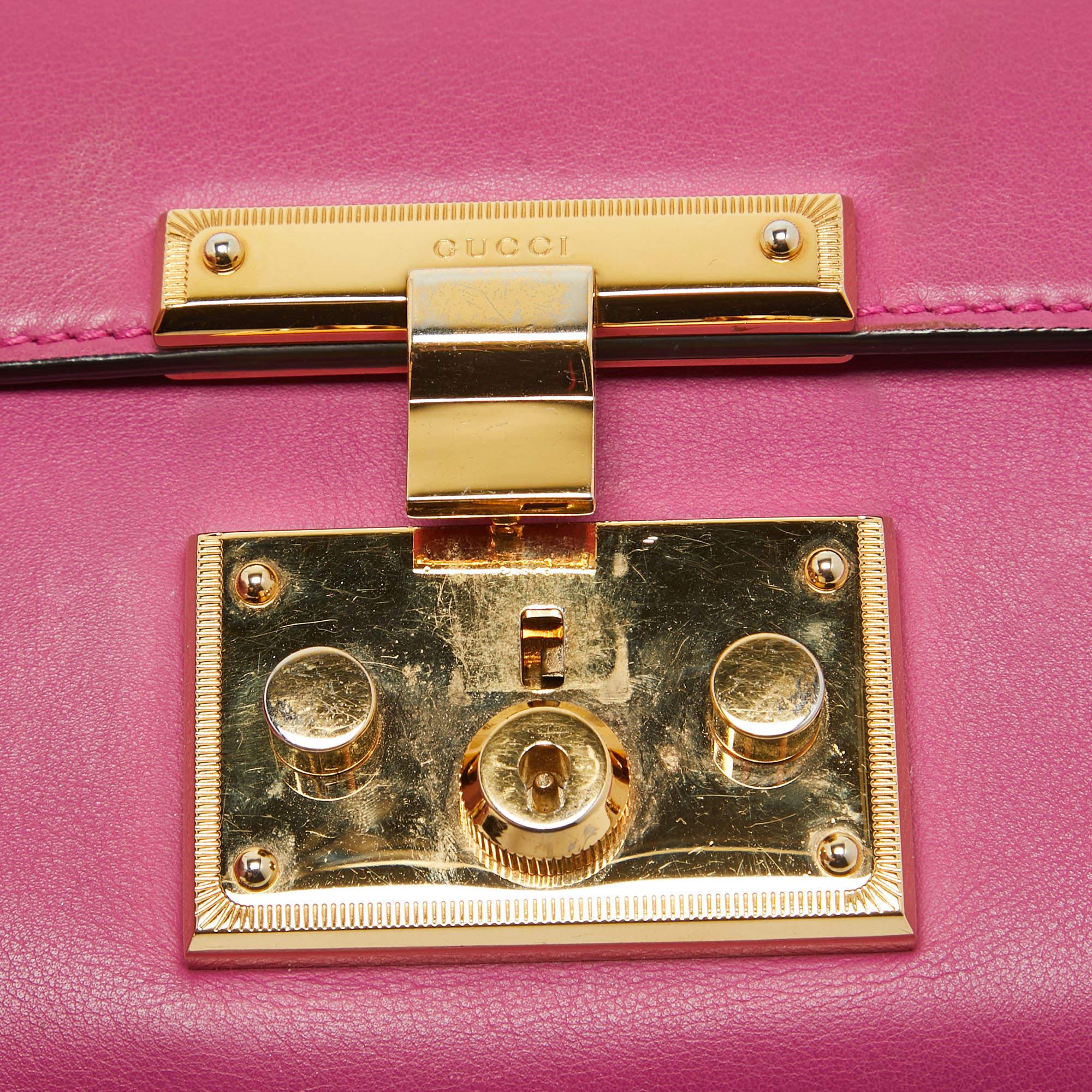 Gucci Pink Leather Small Padlock Shoulder Bag For Sale 3