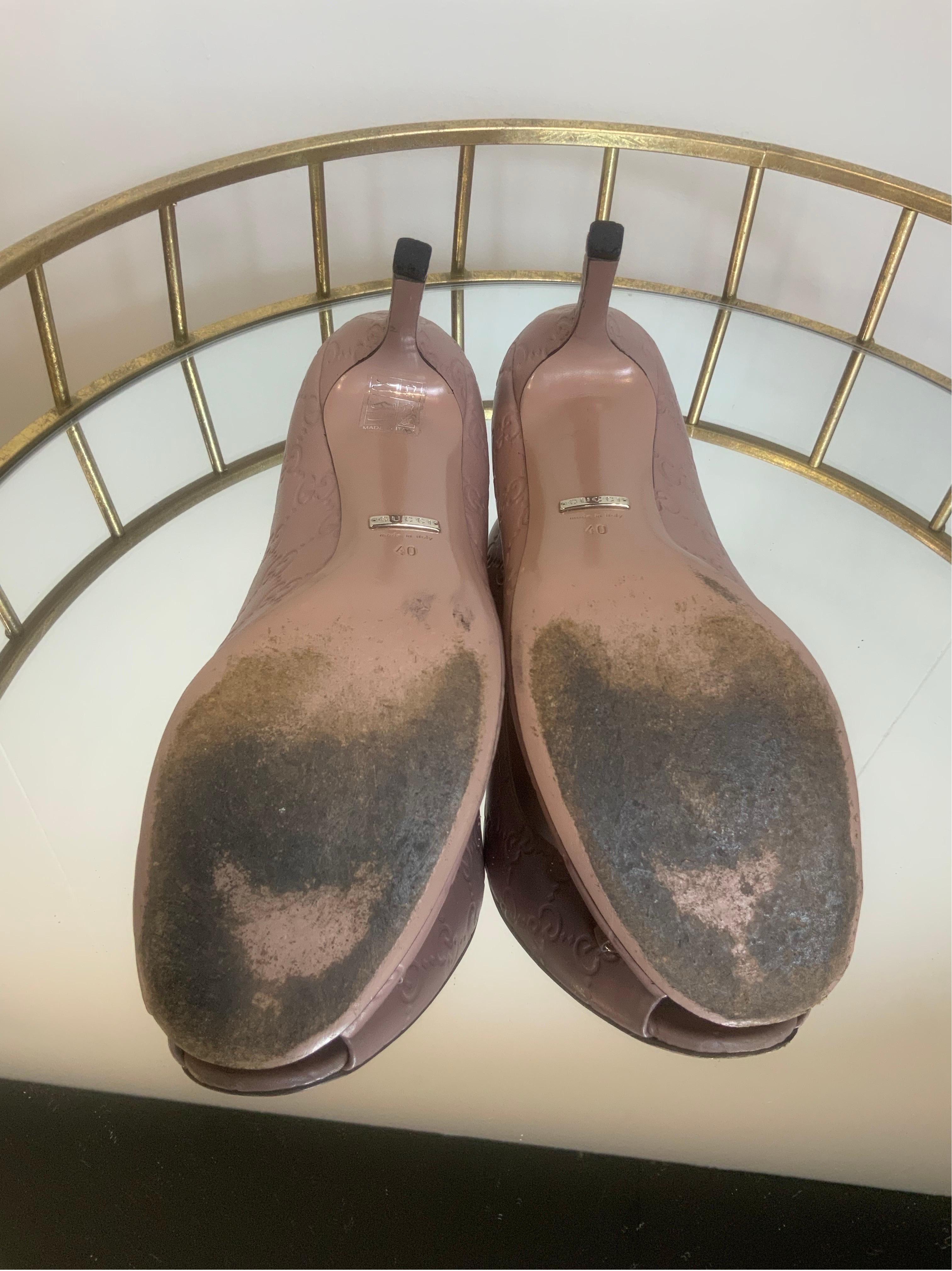 Gucci rosa Monogram Punta aperta in vendita 2