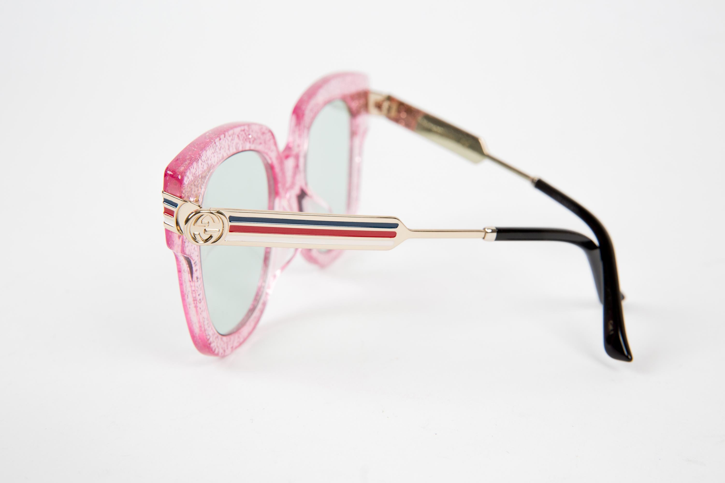 Women's Gucci Pink Oversize Frame Sunglasses For Sale