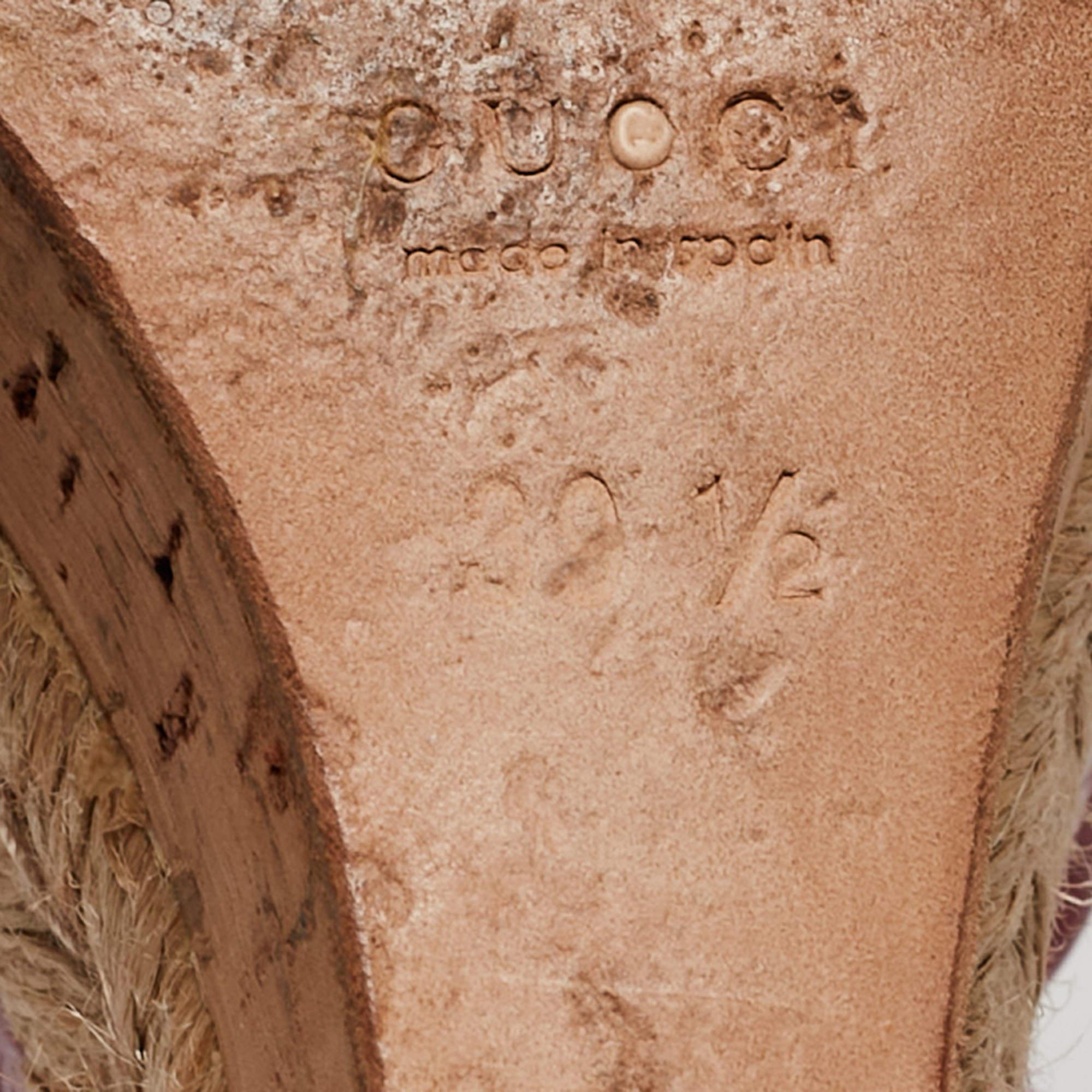 Sandales compensées Hollie Gucci en cuir verni rose, taille 39,5 Pour femmes en vente