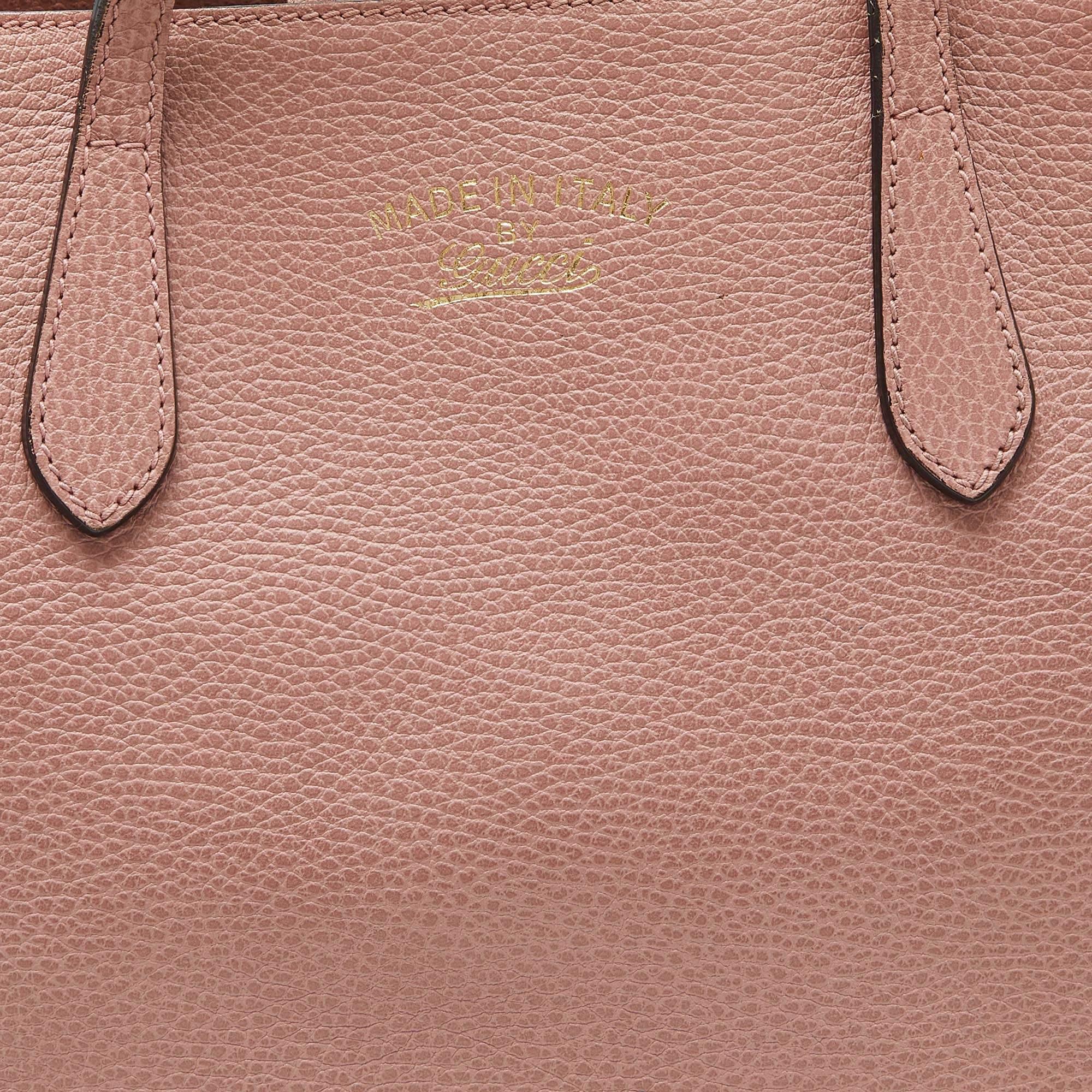 Gucci Pink Pebbled Leather Small Swing Tote For Sale 5