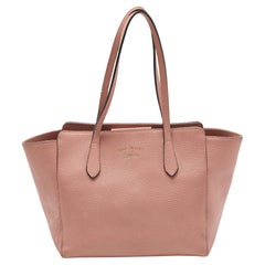 Gucci - Petit sac cabas Swing en cuir grainé rose