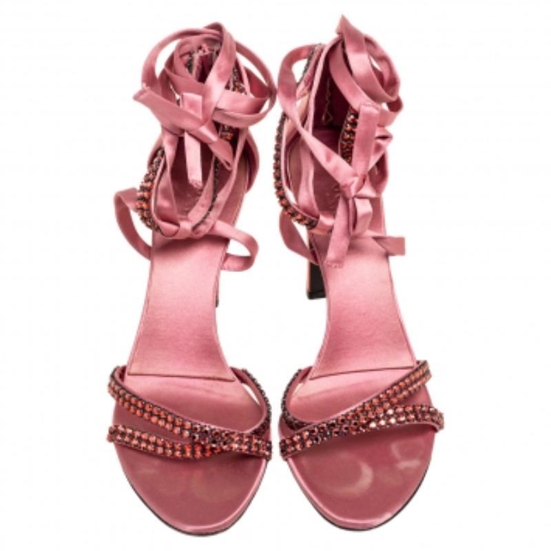 Gucci Pink Satin Crystal Embellished Ankle Wrap Sandals Size 38.5 For Sale 2