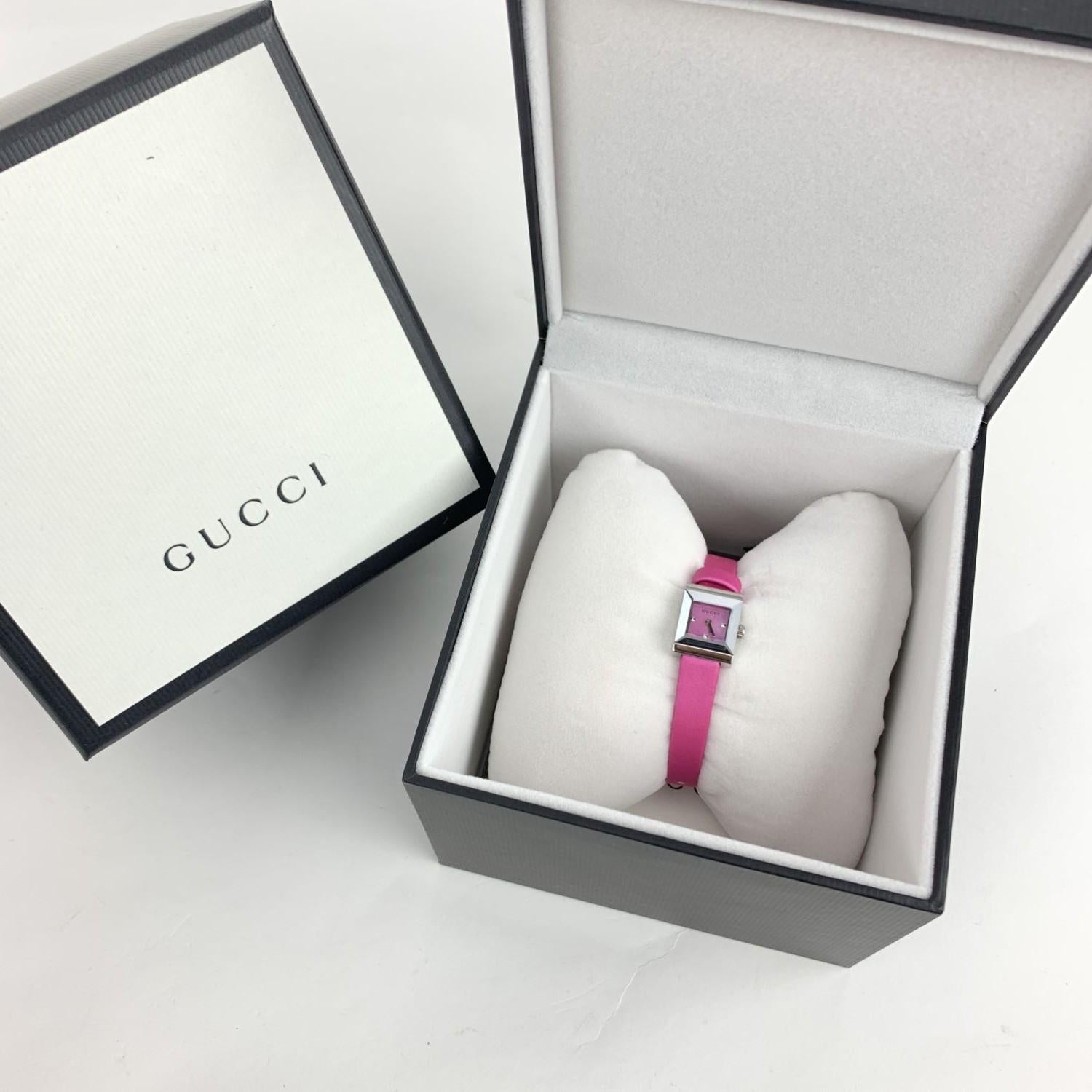 Gucci Pink Satin G Frame Ladies Watch 1285 Never Worn In New Condition In Rome, Rome