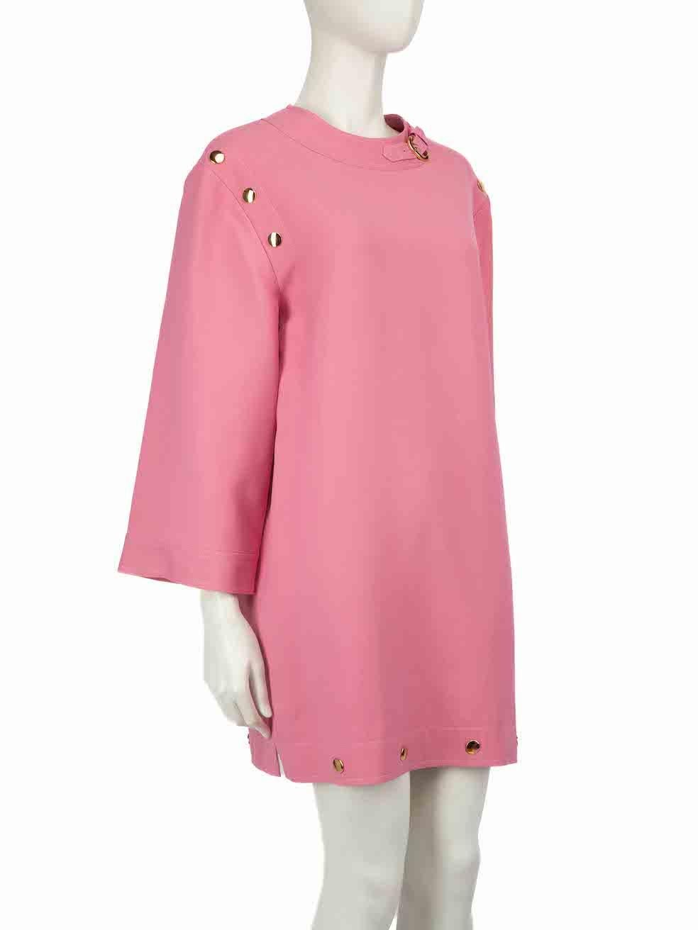 CONDITION is Very good. Minimal wear to dress is evident. Minimal wear to dress is seen with a few pulls to the weave in the front and some at the back near the hemline on this used Gucci designer resale item.
 
 
 
 Details
 
 
 Pink
 
 Silk
 
