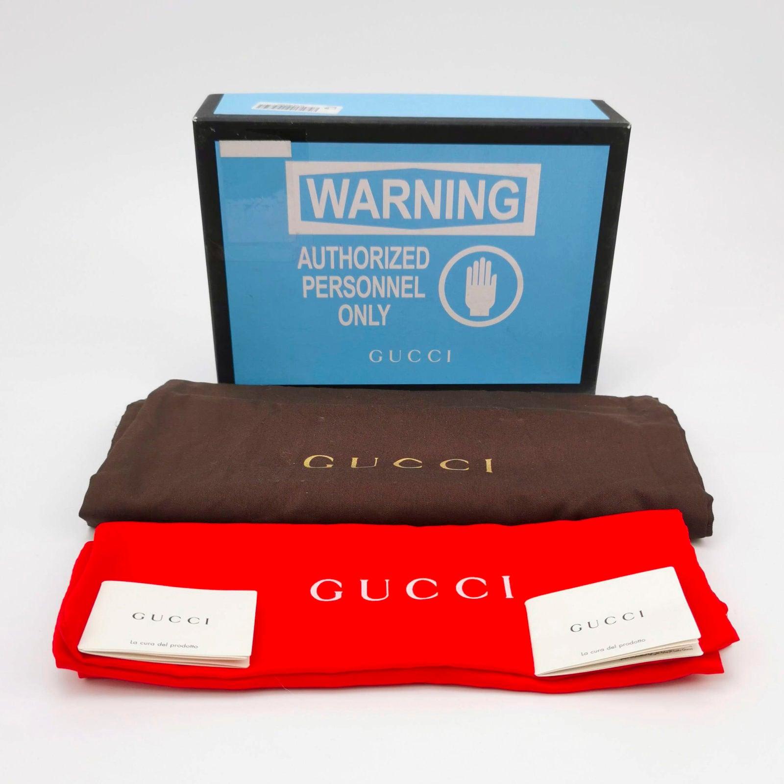 Gucci Pink Teal Mini Metallic Laminated Trapuntata Leather Horsebit Clutch Pouch For Sale 3
