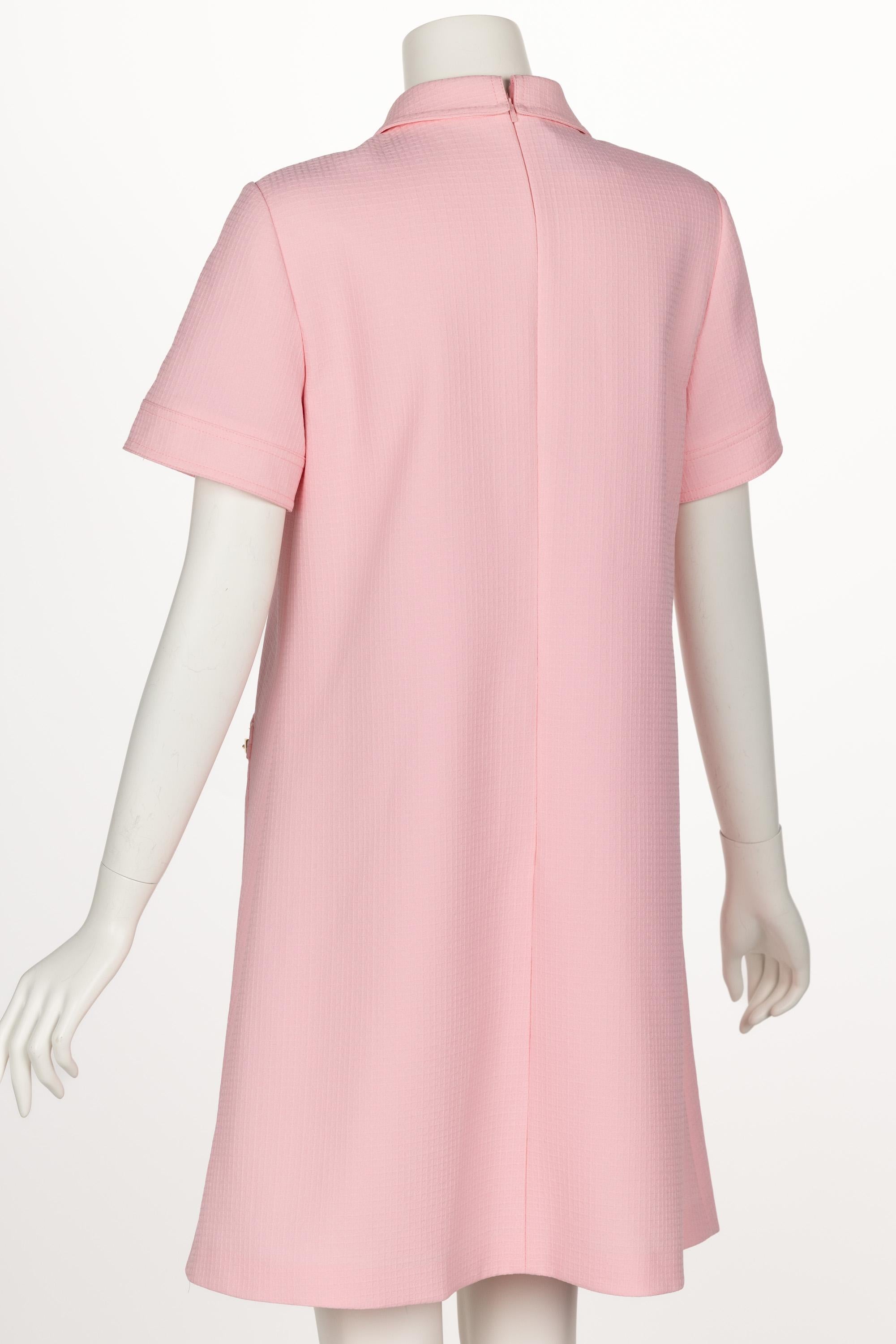 Gucci Pink Textured Chain Trim Mini Polo Dress New w/ Tags In New Condition For Sale In Boca Raton, FL