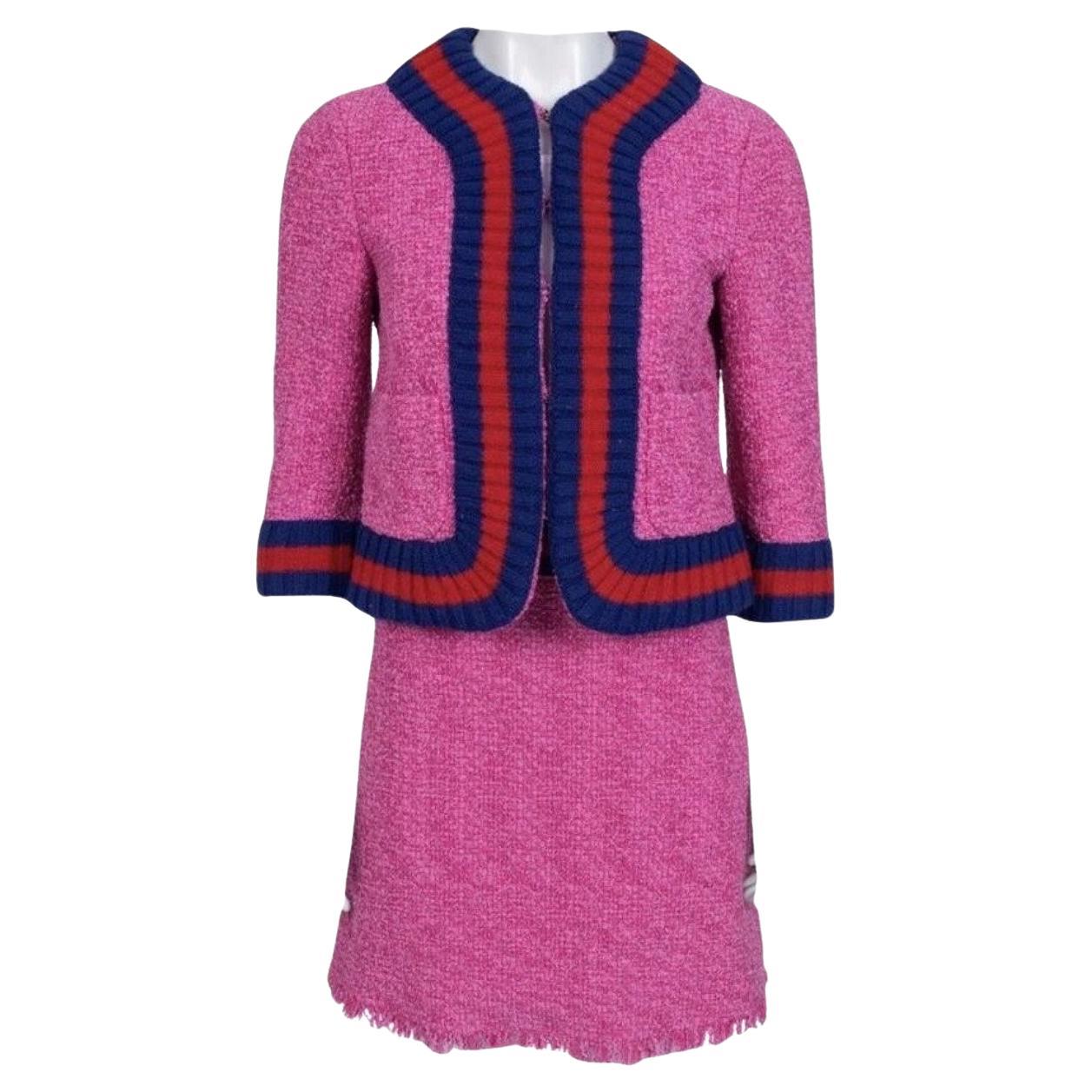Gucci Pink Tweed Skirt Suit - Elegant & Versatile IT38/XS en vente