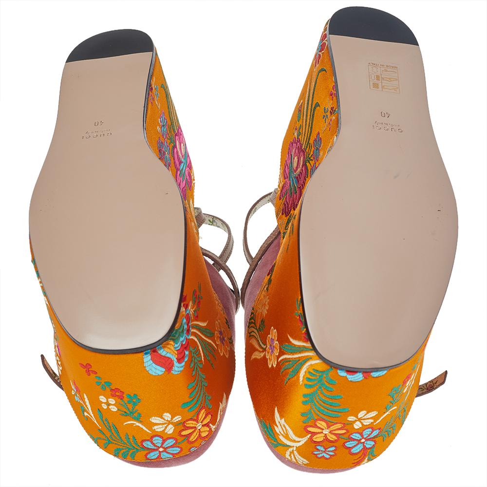 Gucci Pink/Yellow Velvet And Jacquard Embellished Platform Sandals Size 40 2