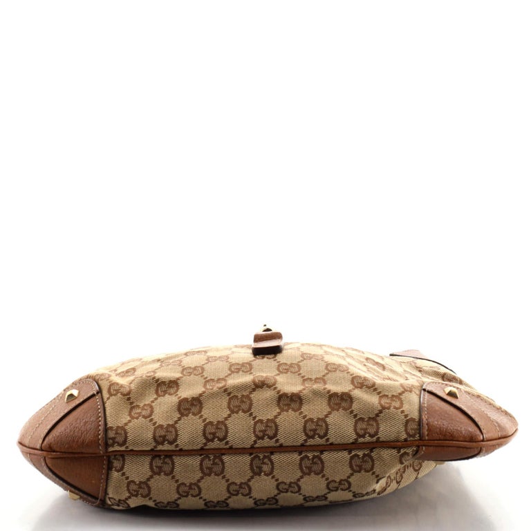 Gucci Piston Lock Jackie Hobo GG Canvas Medium For Sale at 1stDibs