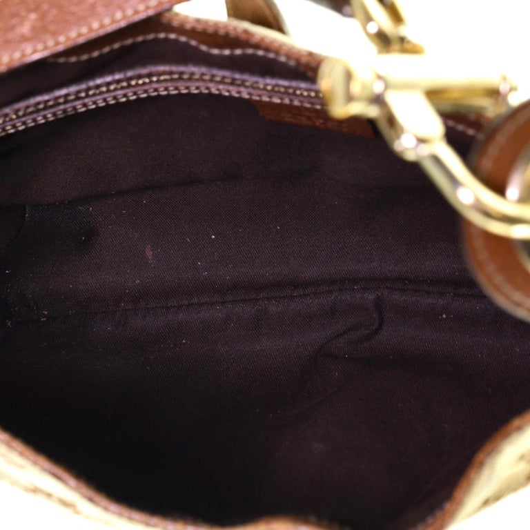 Gucci Piston Lock Jackie Hobo GG Canvas Medium For Sale at 1stDibs