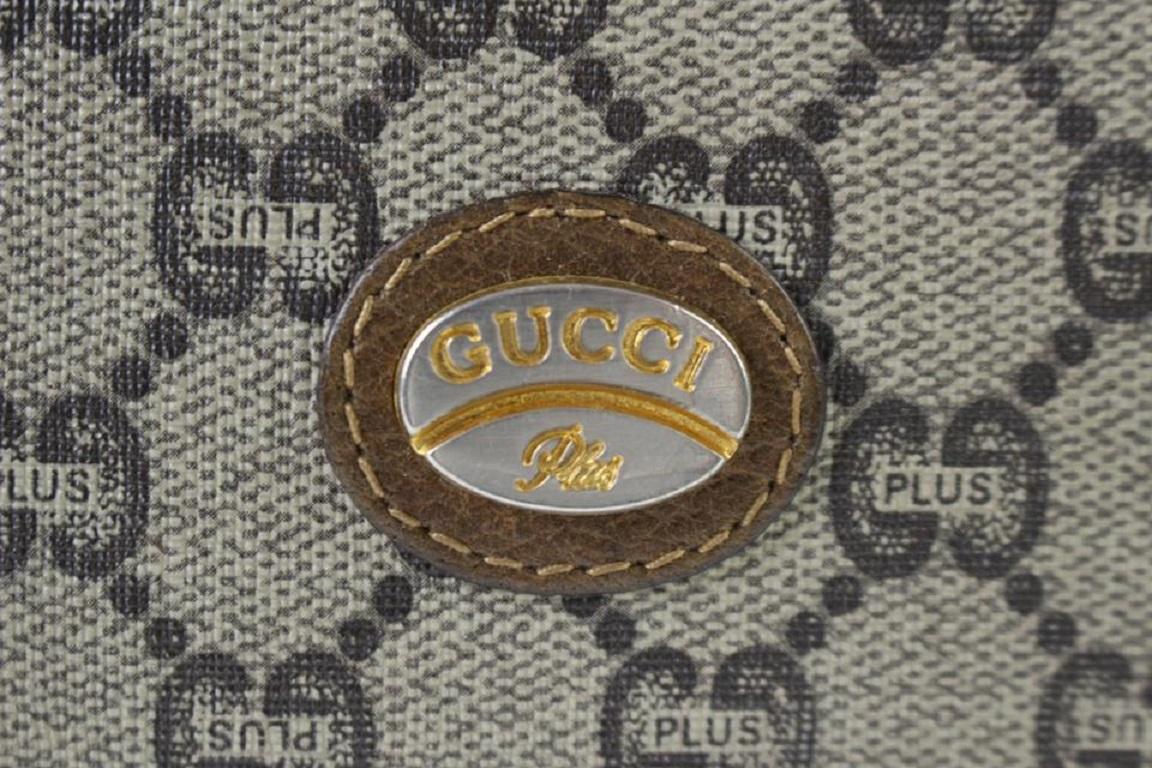 Gucci Plus Clutch mit Monogramm GG Supreme 3G818 im Zustand „Gut“ im Angebot in Dix hills, NY