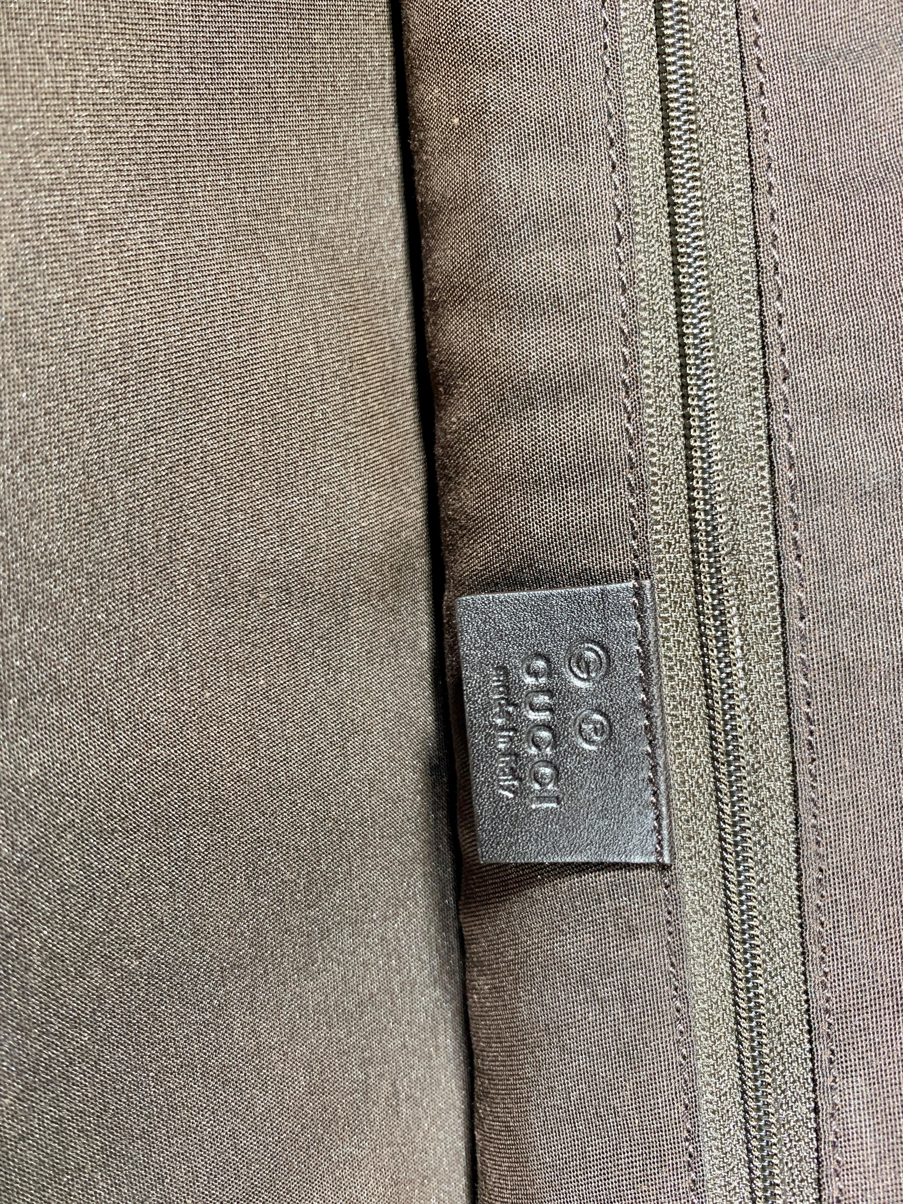 Gucci Plus Vintage GG Monogram Canvas Large Tote Shoulder Bag Silver Like New In Excellent Condition In New York, NY