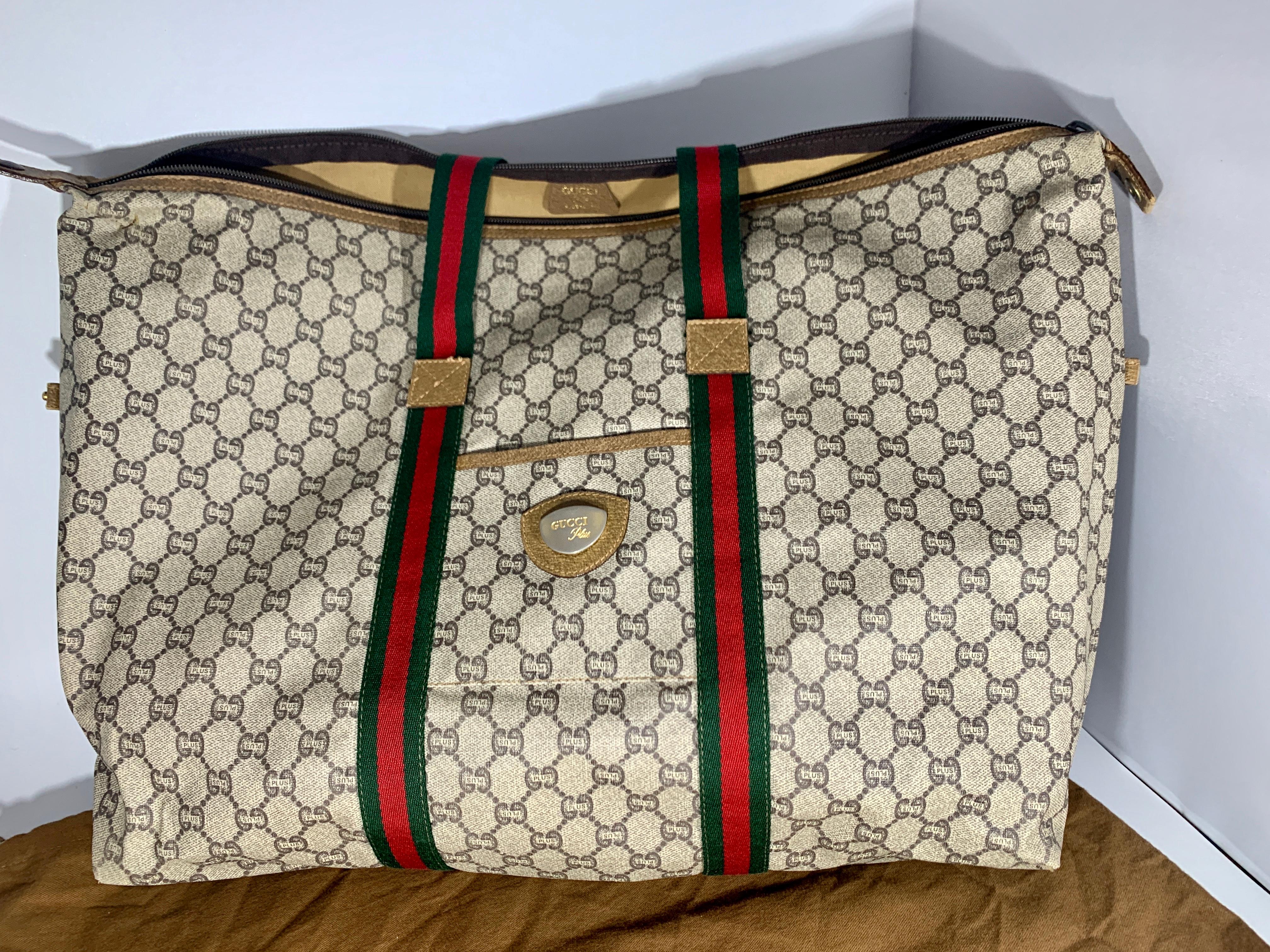 Women's Gucci Plus Vintage Tan Monogram Canvas Large Tote Shoulder Bag Striped Handles