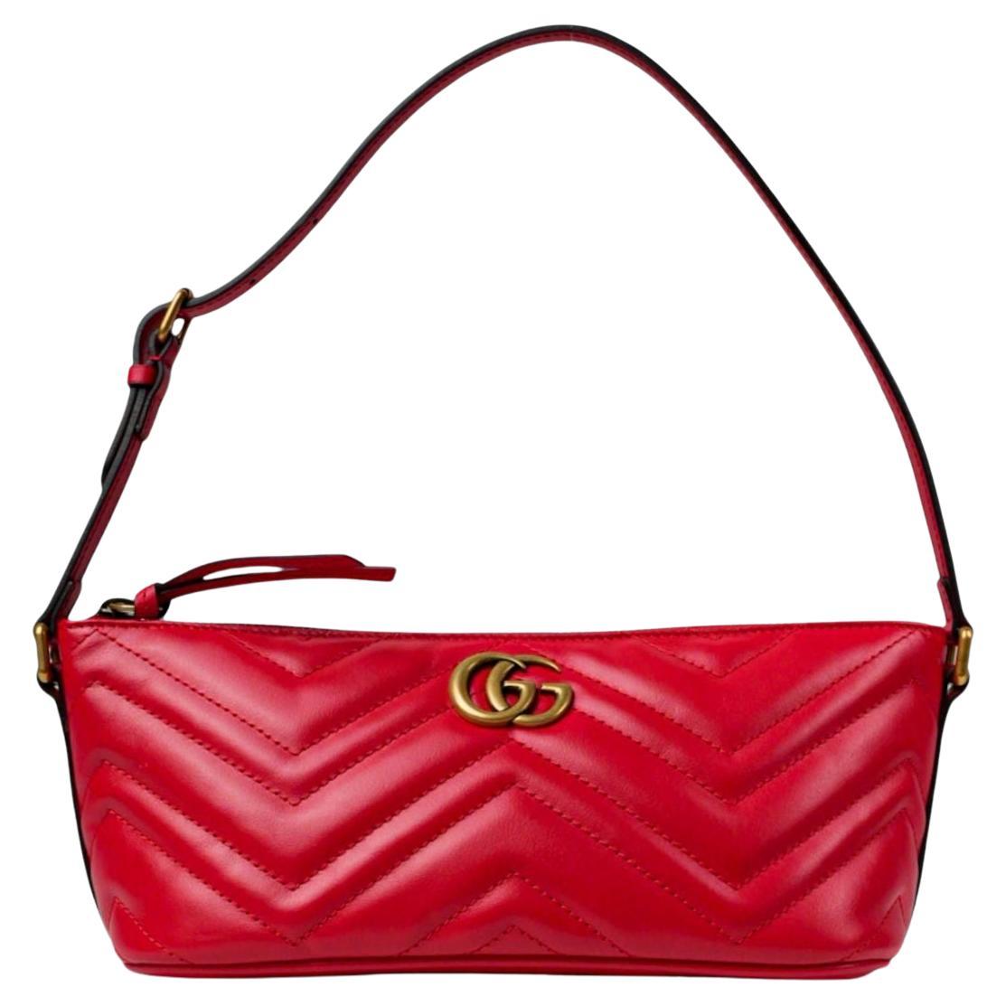 Gucci Pochette Hobo GG Marmont Rossa in vendita