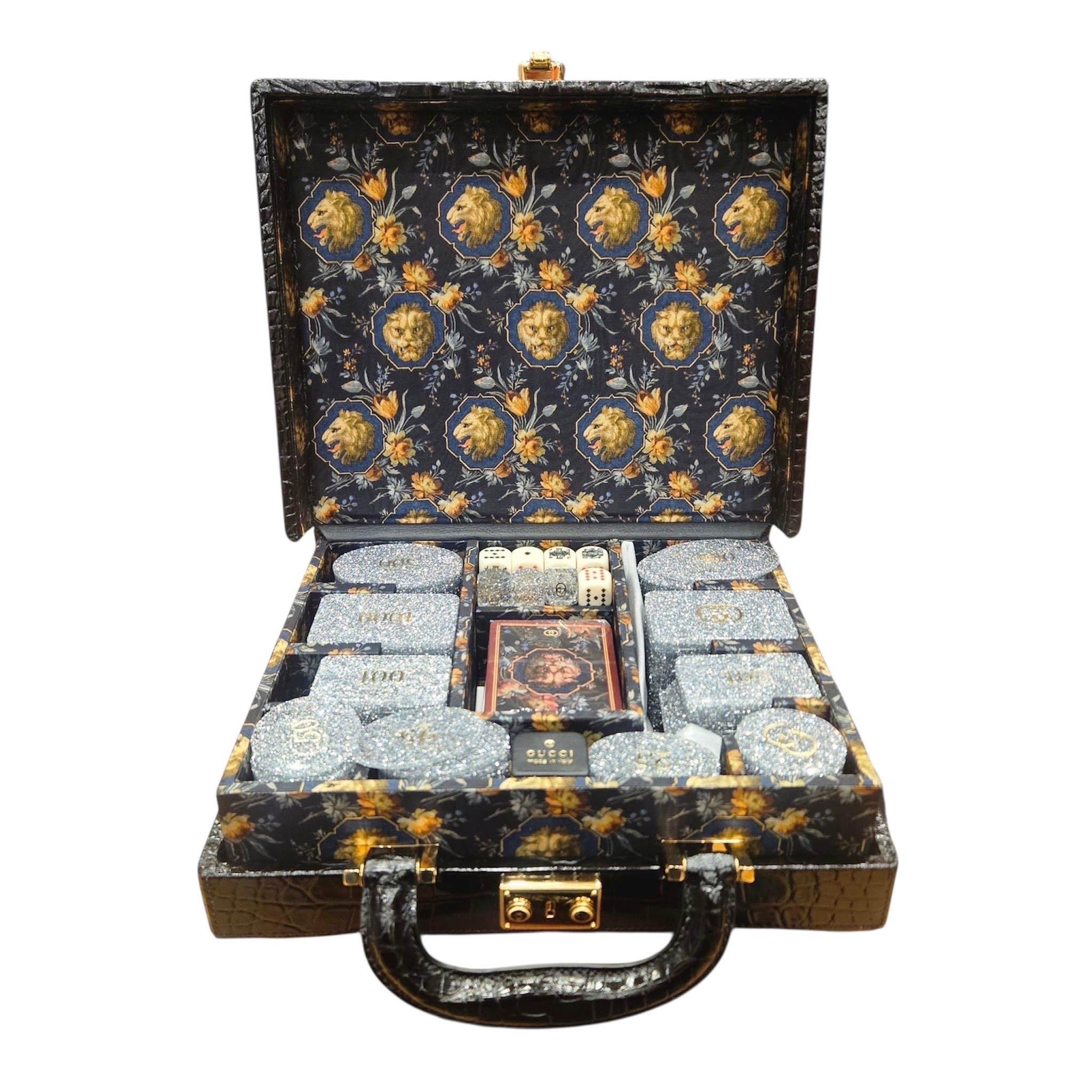 Set da poker di Gucci con custodia in coccodrillo. in vendita
