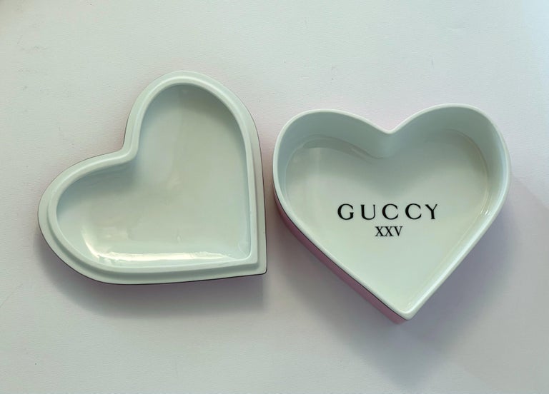 GUCCI Porcelain Box with Mystic Cat Print For Sale at 1stDibs