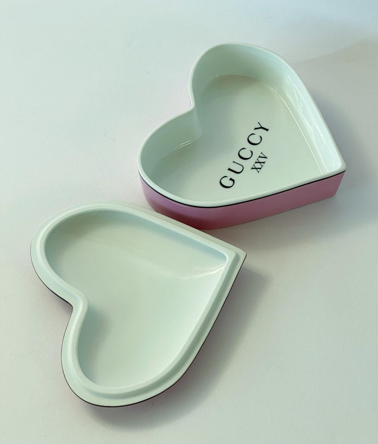 GUCCI Porcelain Box with Mystic Cat Print For Sale at 1stDibs