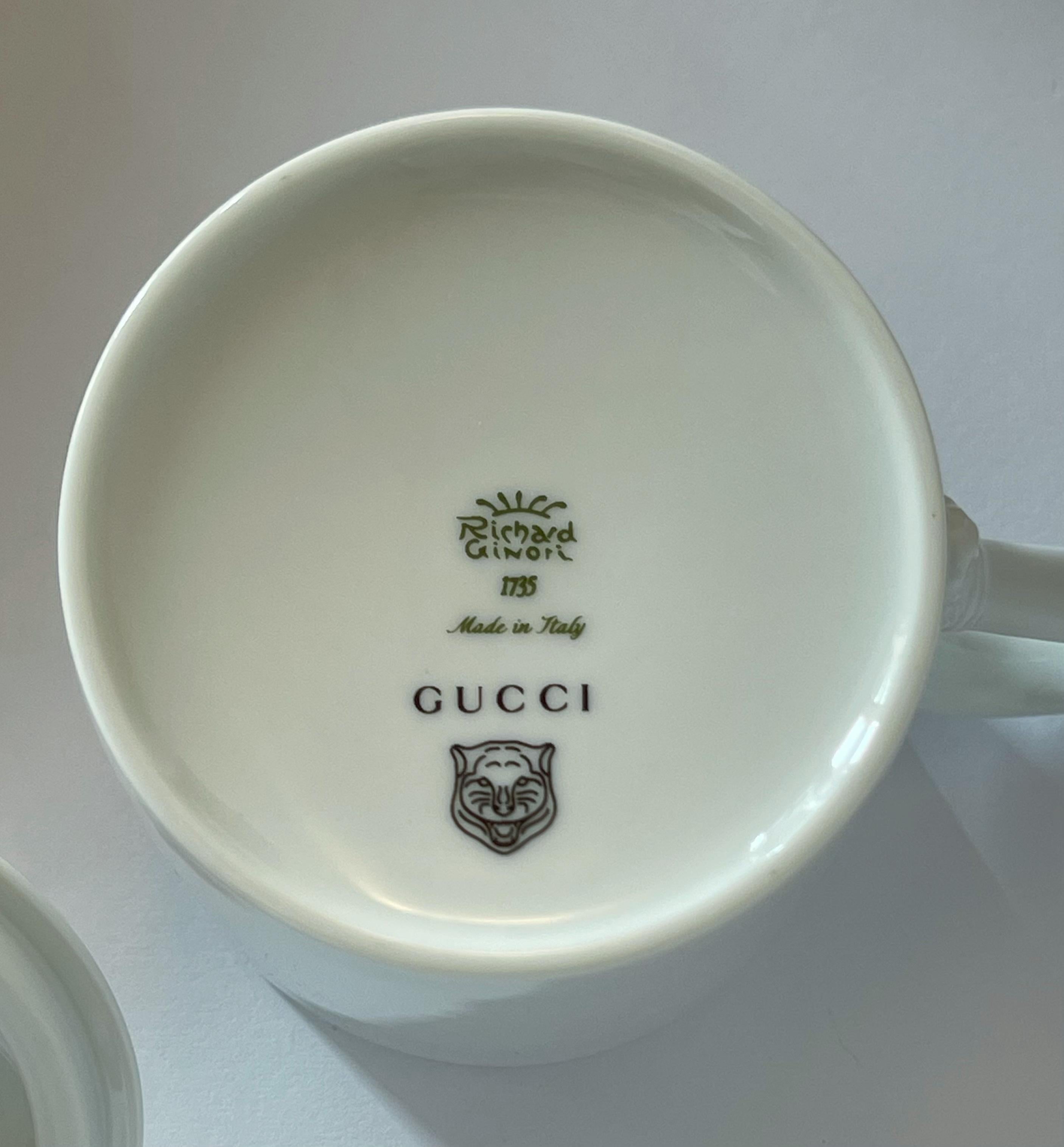 Tazza con farfalla in porcellana di Gucci in vendita 1